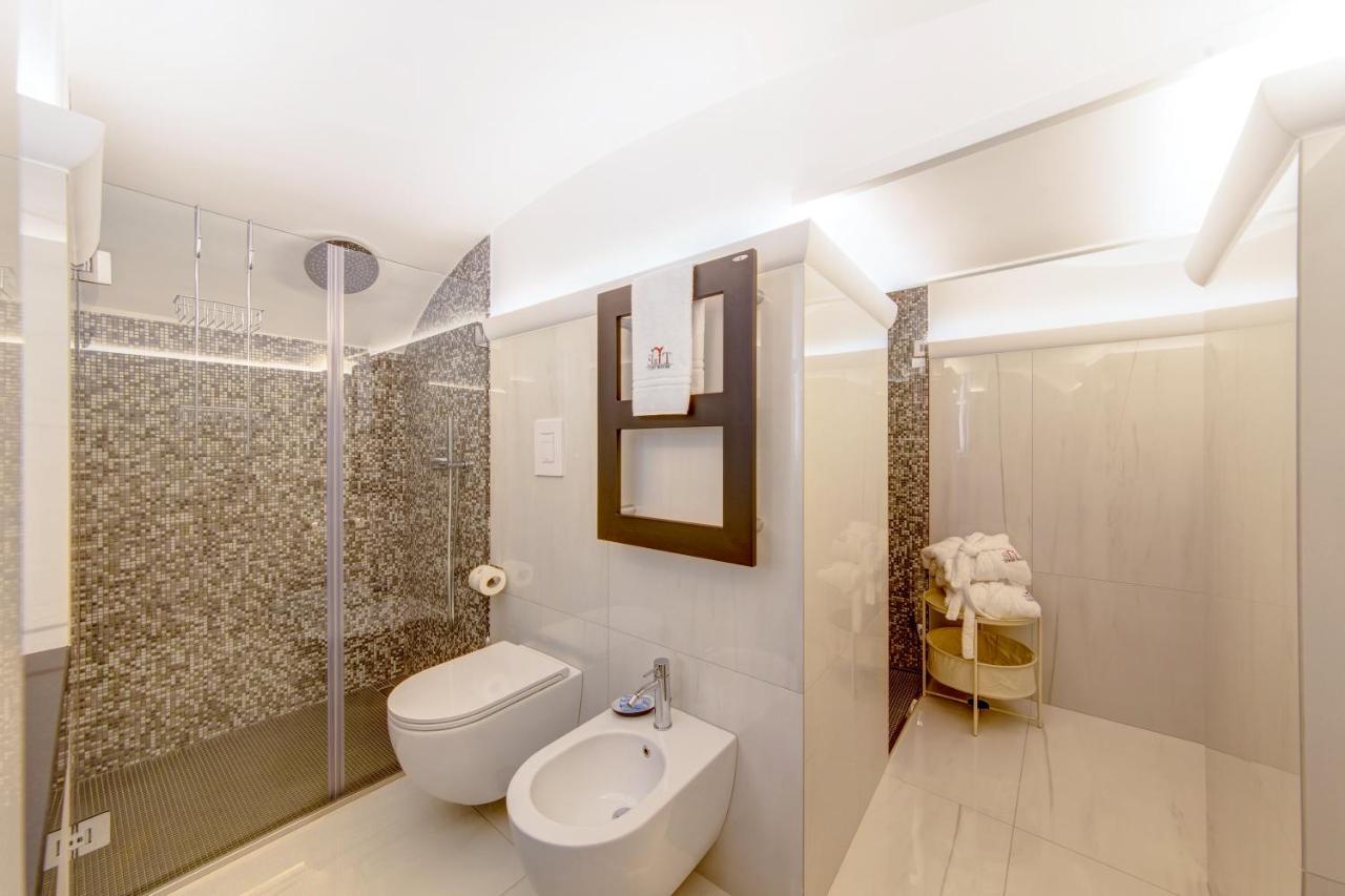 S&t Luxury House In Plebiscito Square Naples
