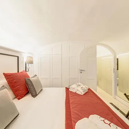 Appartamento S&T Luxury House In Plebiscito Square Napoli Esterno foto